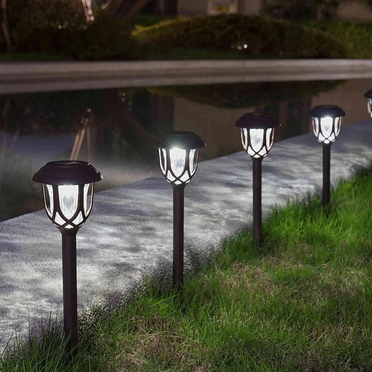 Solar Pathway Lights - 10-Pack Outdoor Garden Walkway Lights